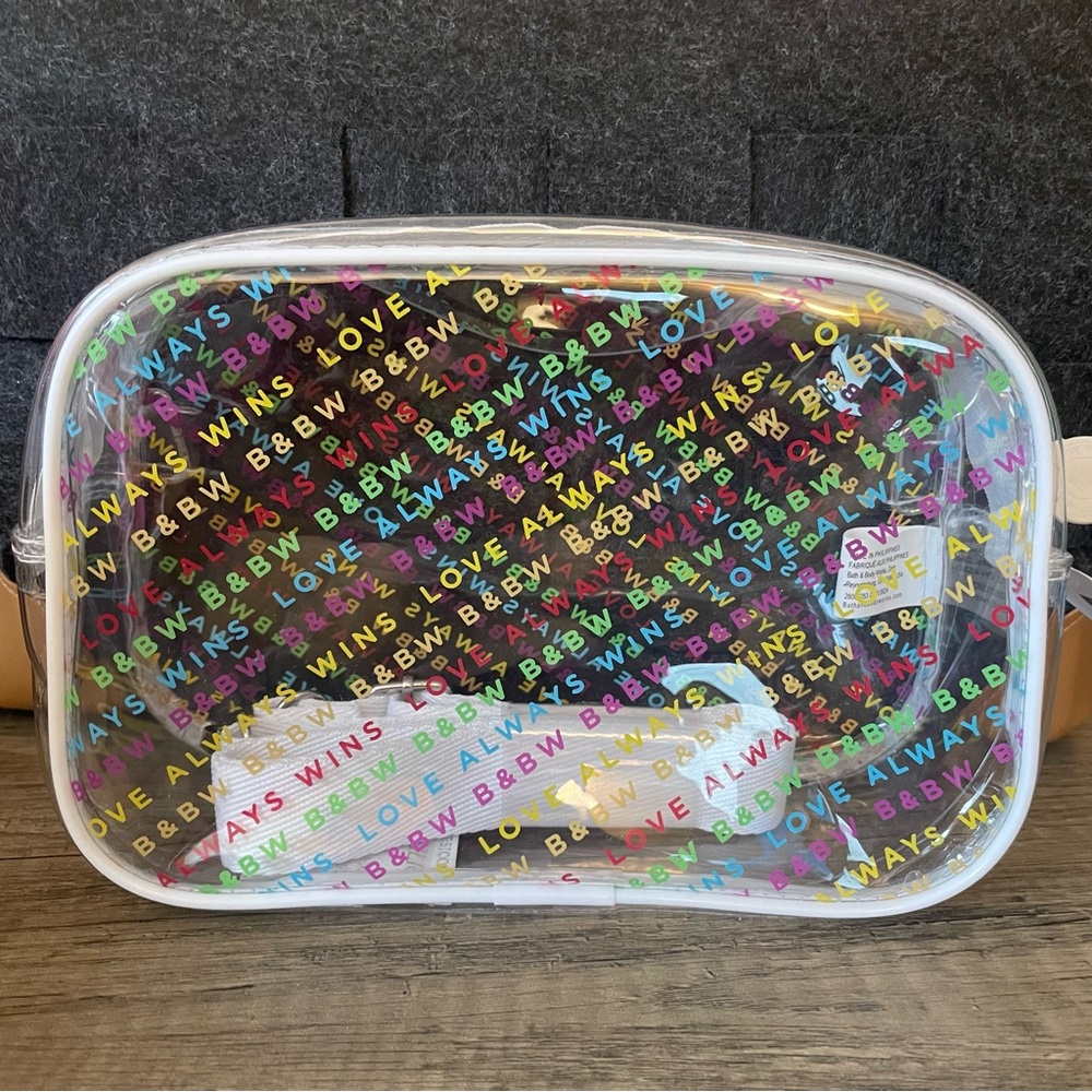 NEW BATH & BODY WORKS Crossbody Love Always Wins Bag